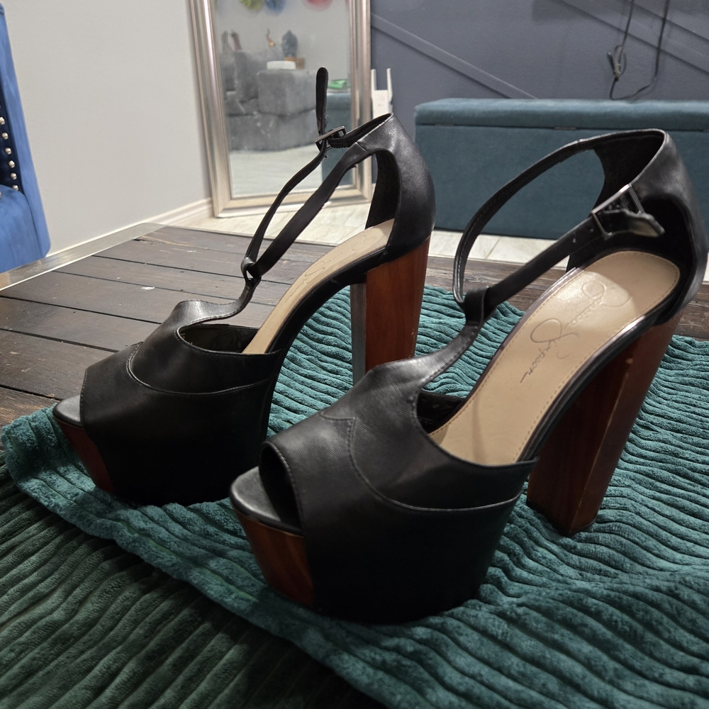 Jessica Simpson Black Leather Heels - Picture 3 of 6
